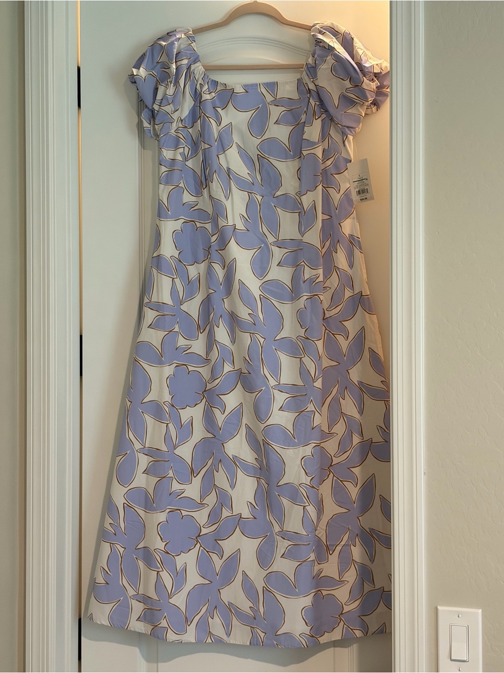 Target Lavender and Cream Floral Puff Sleeve Dress